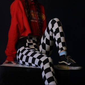Checker print stretchy jogger pants🏁